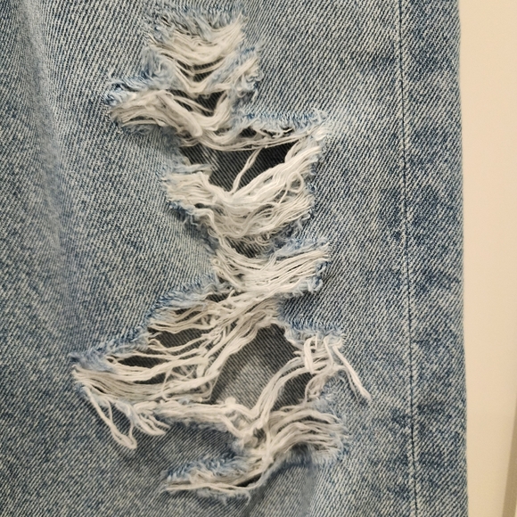 Citizens of Humanity Distressed Emery Jeans Size 26 - Picture 4 of 16